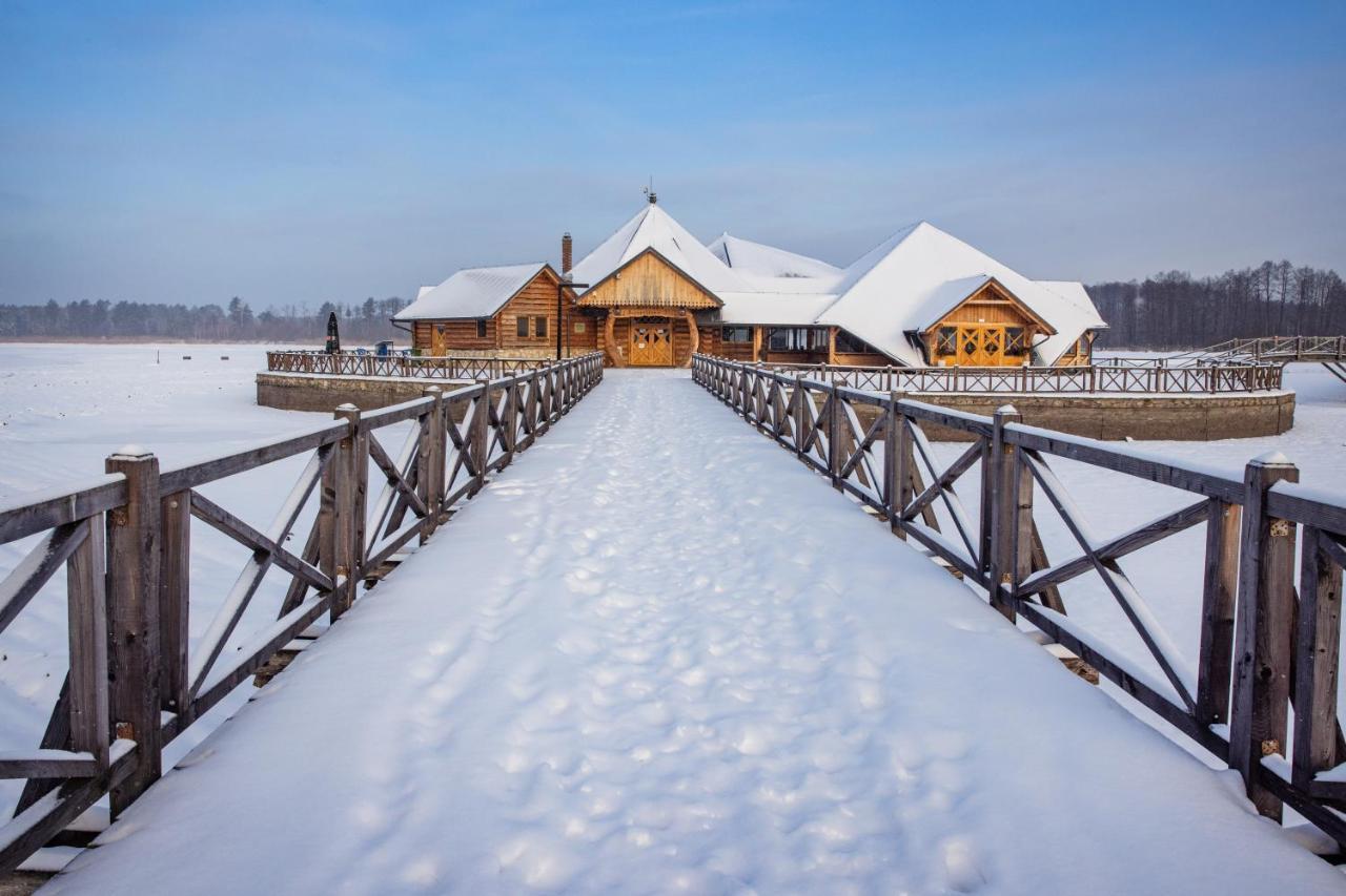 Debowy Dwor Hotel Ruda Rozaniecka Exterior photo